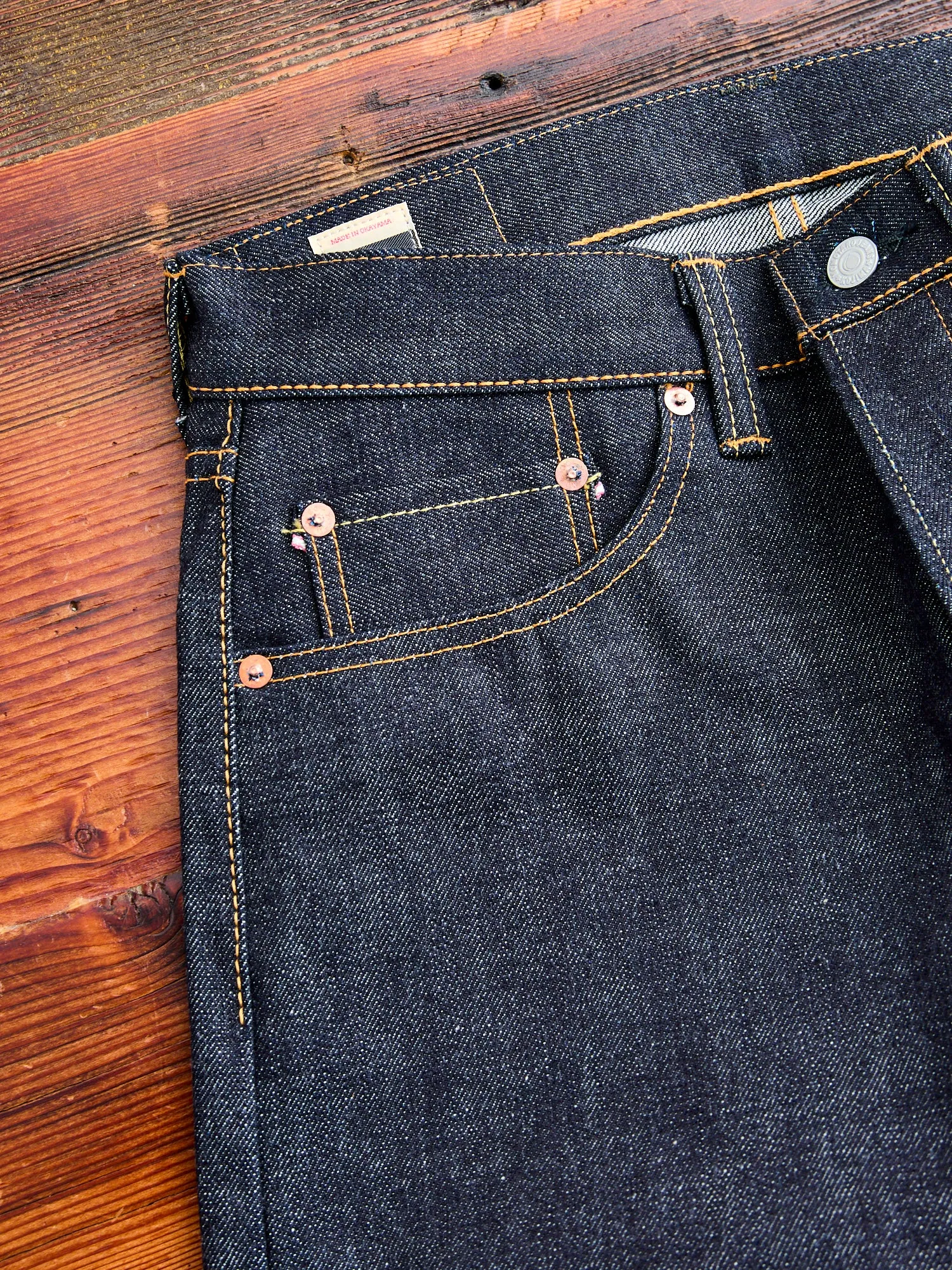 0605-V 15.7oz Selvedge Denim - Natural Tapered Fit