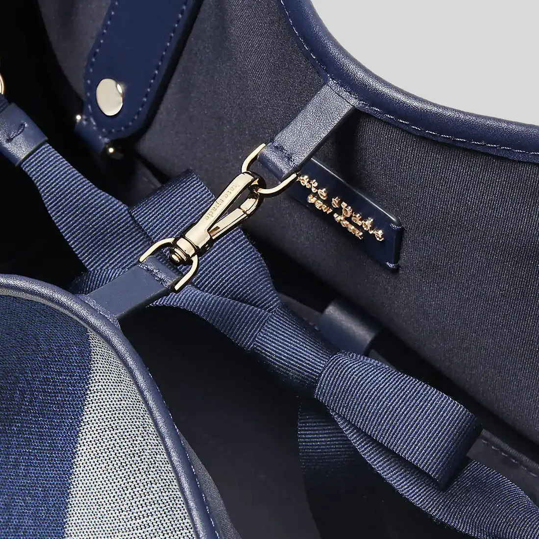 Kate Spade Spade Flower Jacquard Everything Stripe Medium Tote Blue Multi PXRUB289