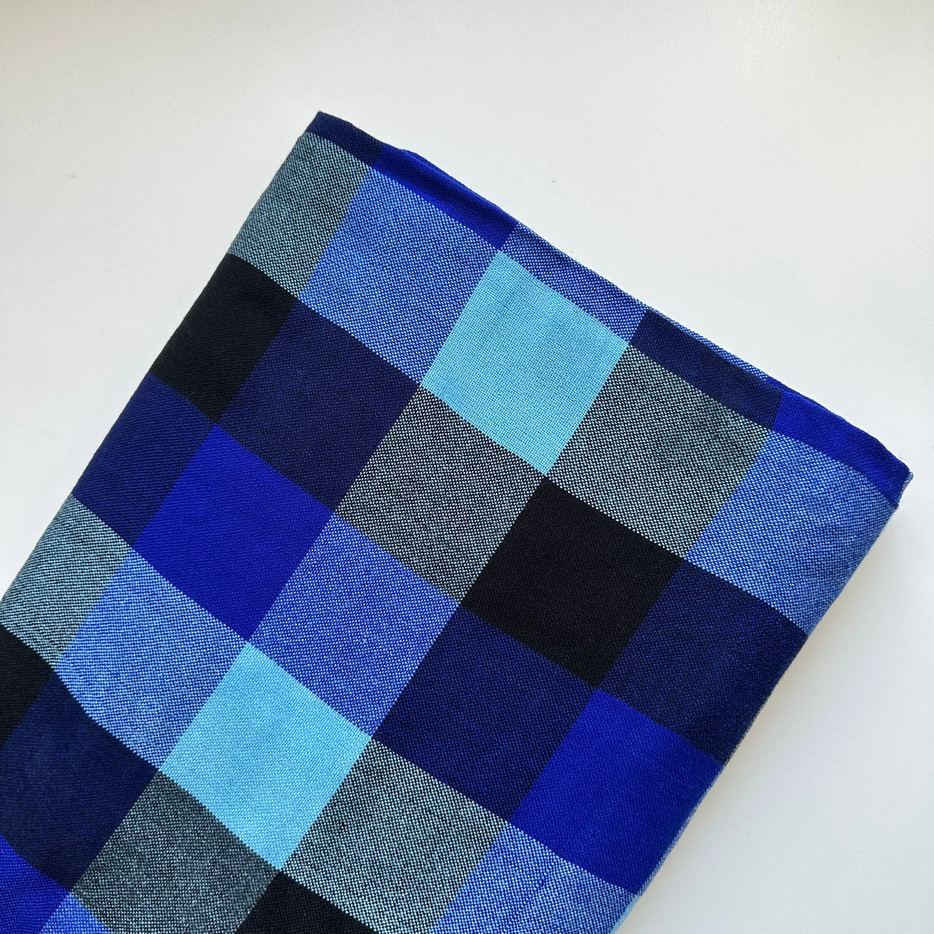 Shuka (click for more colors)